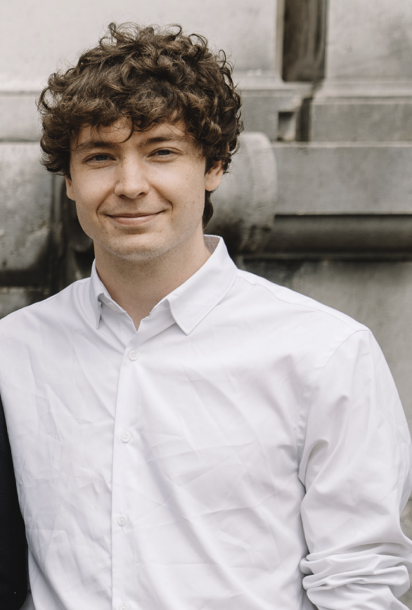 Alexander Zahrer